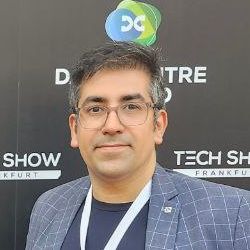 Javad Sarabadani, Chief Operating Officer
