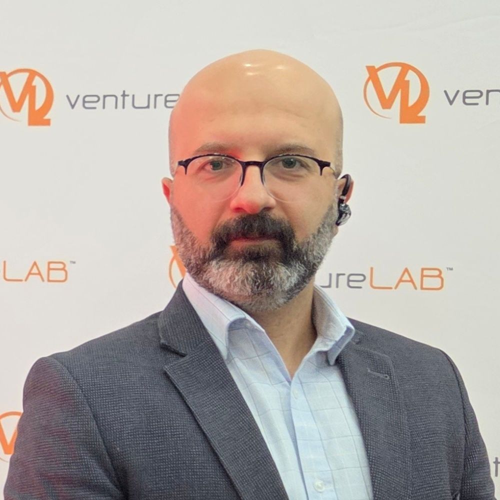 Vahid Yousefi, Chief Marketing Officer